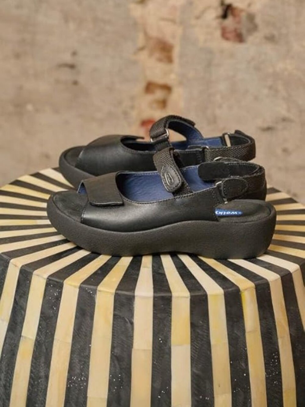 NWOT! WOLKY Jewel Sandals Adjust Strap Black Leather Comfort EU 42 US 10-10.5 - Picture 4 of 12